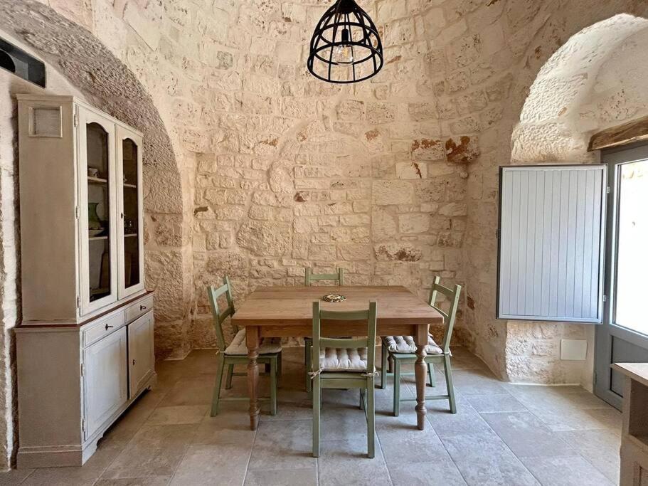 Iconico - Authentic Trulli Experience Apartment ชิสแตร์นีโน ภายนอก รูปภาพ