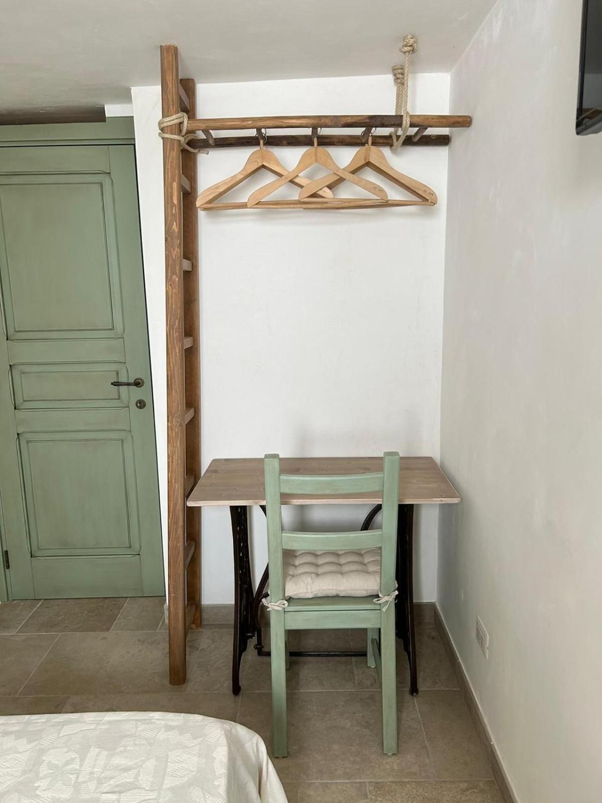 Iconico - Authentic Trulli Experience Apartment ชิสแตร์นีโน ภายนอก รูปภาพ